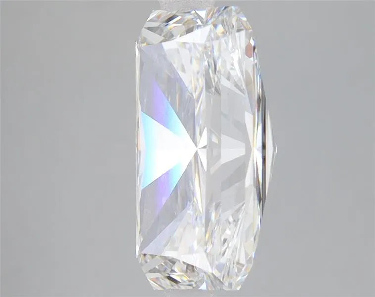 Lab-Grown Radiant Diamond - 5.09 Carats, F Color, VS1 Clarity - Sustainable Luxury and Dazzling Brilliance-IGI·Certified