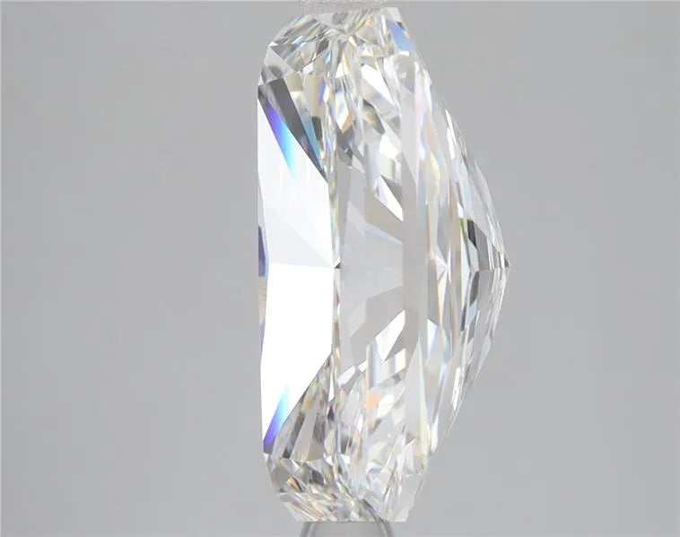 Lab-Grown Radiant Diamond - 5.09 Carats, F Color, VS1 Clarity - Sustainable Luxury and Dazzling Brilliance-IGI·Certified