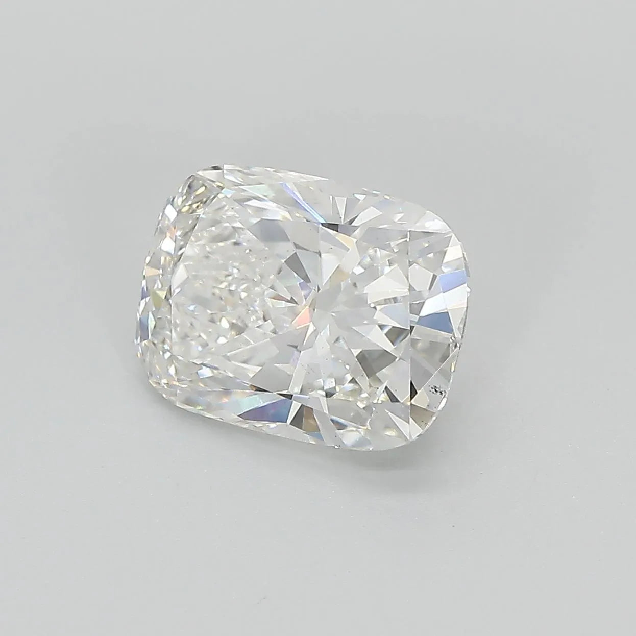 Lab-Grown Elongated Cushion Diamond - 2.5 Carats, F Color, VS2 Clarity - Sustainable Luxury and Dazzling Brilliance-IGI·Certified