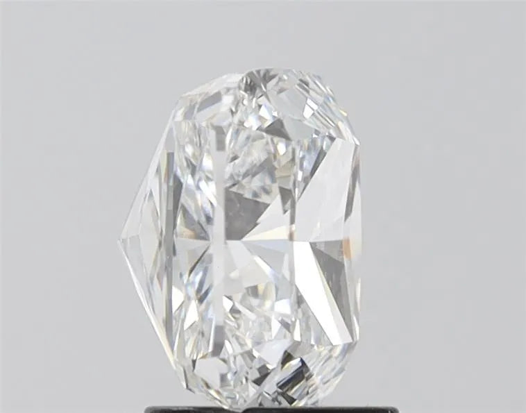 Lab-Grown Cushion Diamond - 3.06 Carats, F Color, VVS2 Clarity - Sustainable Luxury and Dazzling Brilliance-IGI·Certified