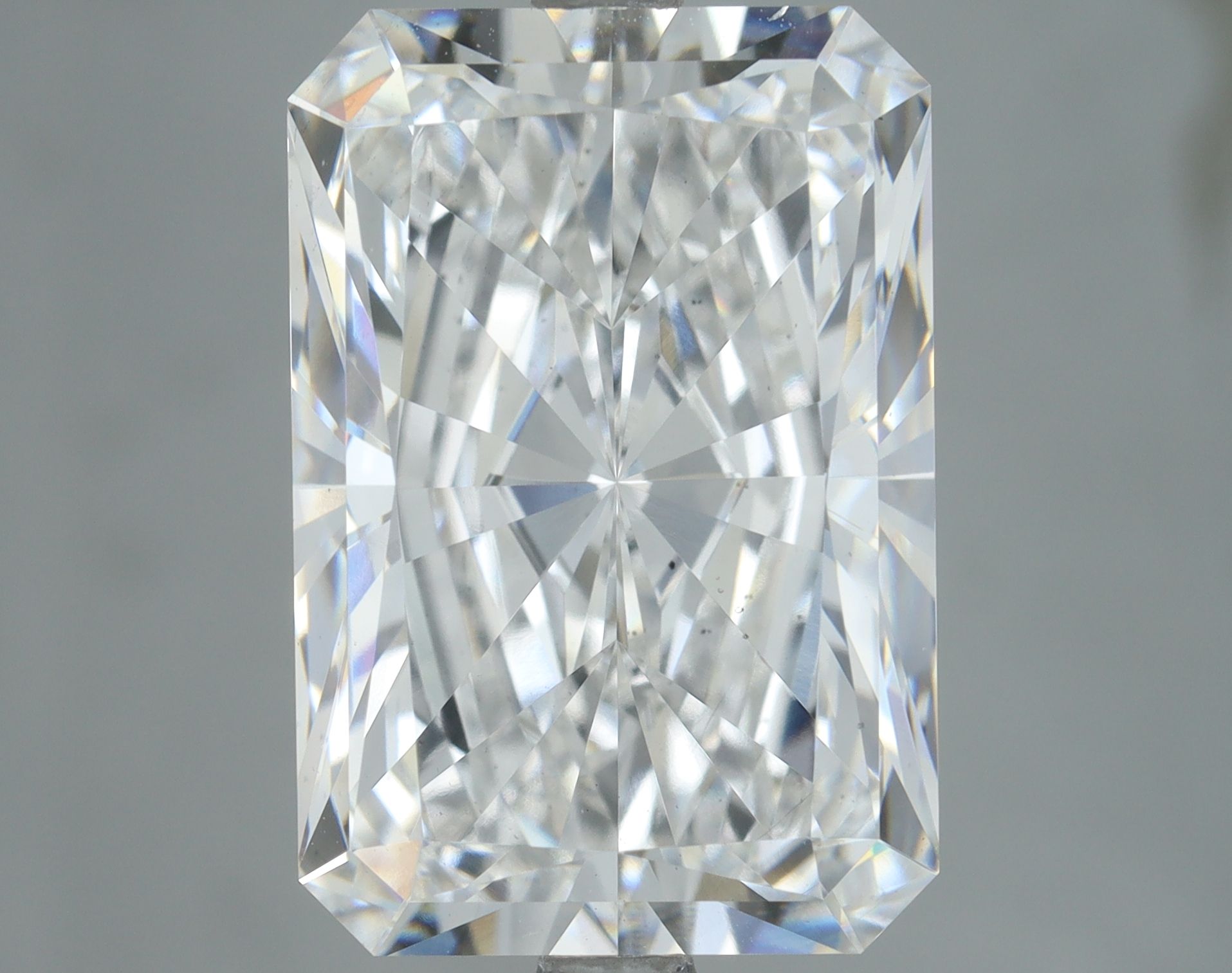 Lab-Grown RADIANT Diamond - 6.03 Carats, F Color, VS2 Clarity - Sustainable Luxury and Dazzling Brilliance-IGI·Certified