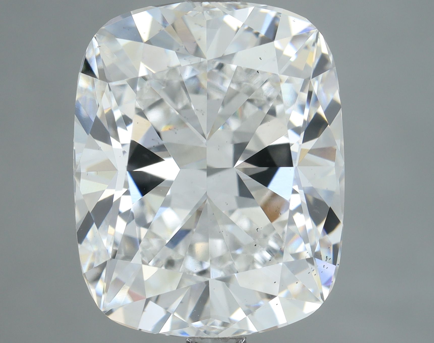 Lab-Grown Cushion Diamond - 5.52 Carat, E Color, VS2 Clarity | Sustainable Luxury, Dazzling Brilliance | IGI | Certified LG607314232