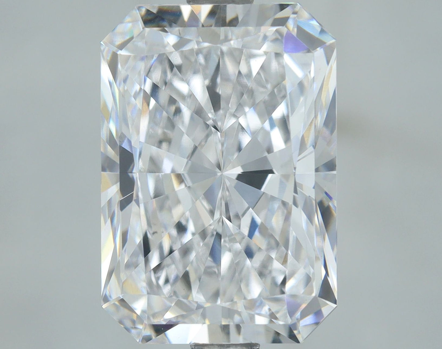 Lab-Grown RADIANT Diamond - 3.62 Carats, D Color, VVS2 Clarity - Sustainable Luxury and Dazzling Brilliance-IGI·Certified