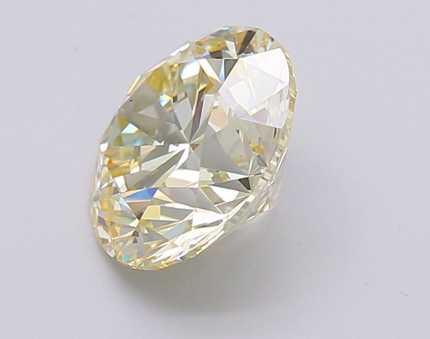 Lab-Grown ROUND Diamond - 2.75 Carat, Fancy Yellow Color, VS2 Clarity | Sustainable Luxury, Dazzling Brilliance | IGI | Certified LG595381175