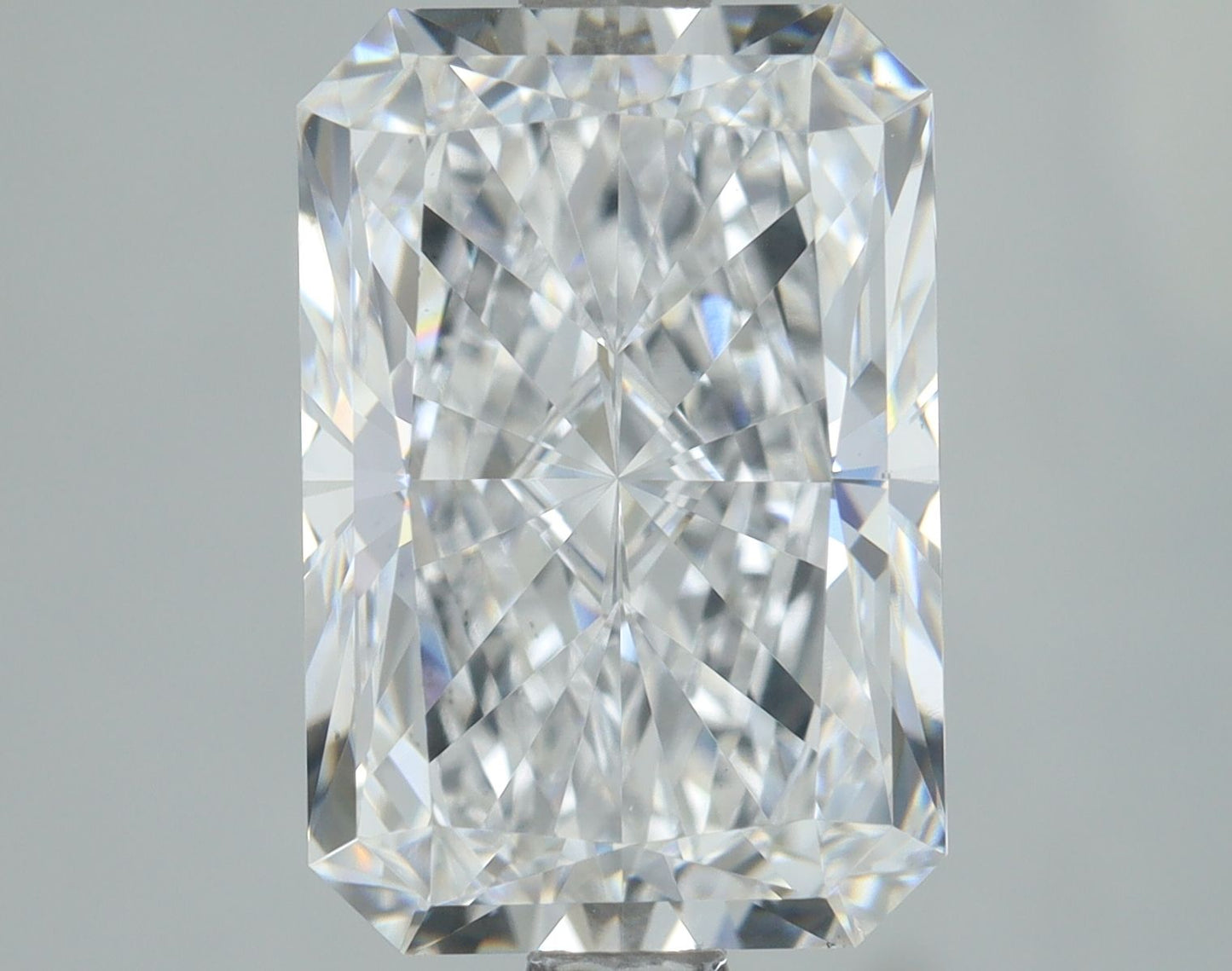 Lab-Grown RADIANT Diamond - 2.75 Carats, D Color, VS1 Clarity - Sustainable Luxury and Dazzling Brilliance-IGI·Certified