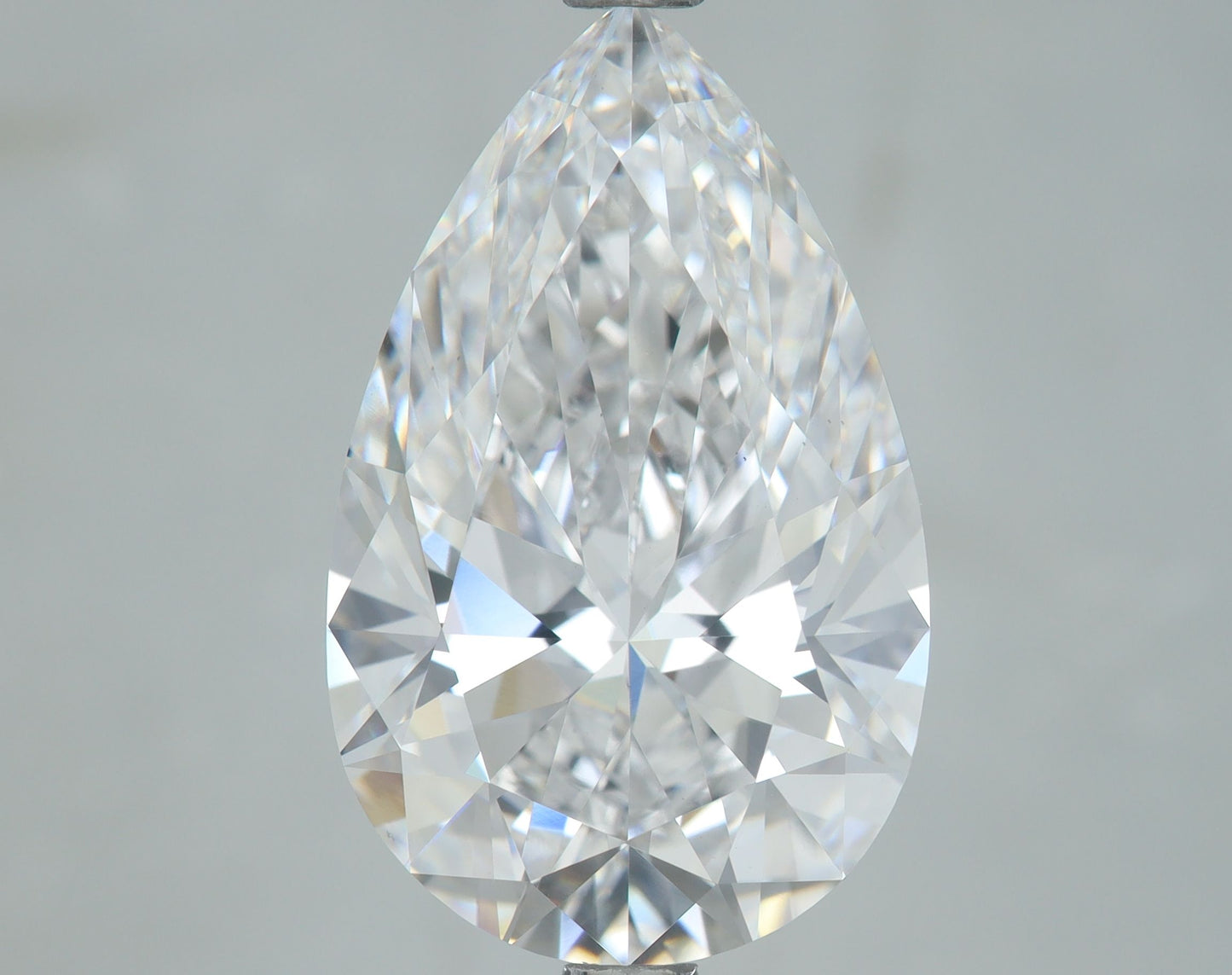 Lab-Grown PEAR Diamond - 5.01 Carats, E Color, VS1 Clarity - Sustainable Luxury and Dazzling Brilliance-IGI·Certified