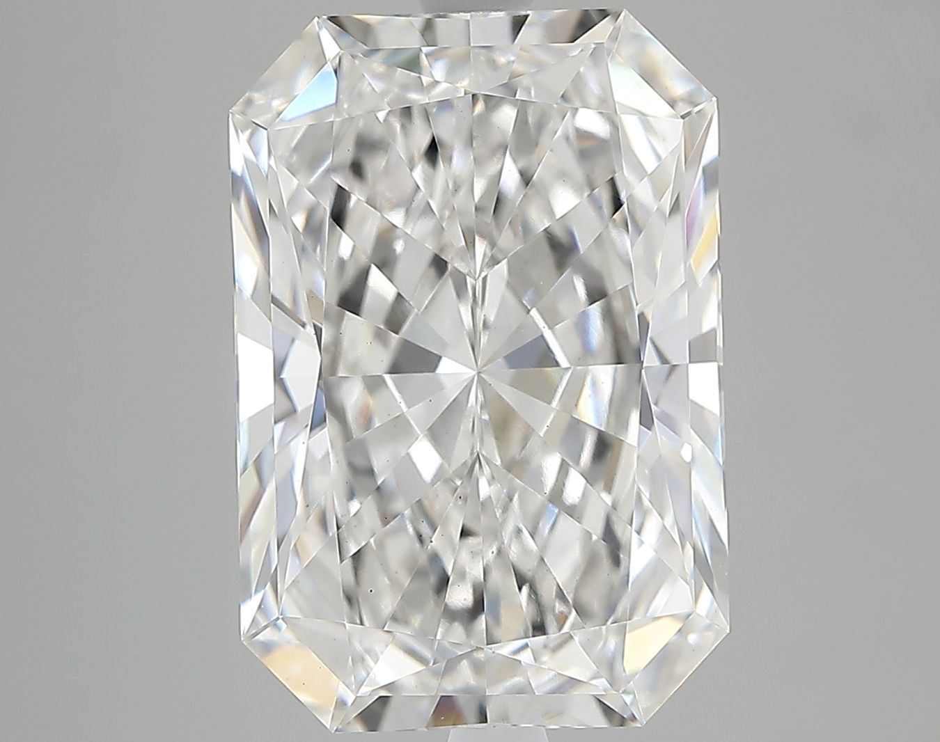 Lab-Grown RADIANT Diamond - 5.63 Carats, G Color, VS1 Clarity - Sustainable Luxury and Dazzling Brilliance-IGI·Certified